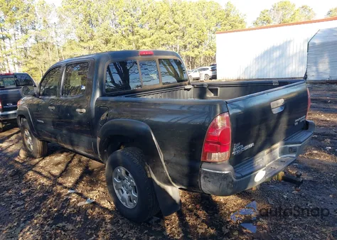 2008 Toyota Tacoma Prerunner V6 z USA, uszkodzony, nr VIN 3TMJU62N88M058225